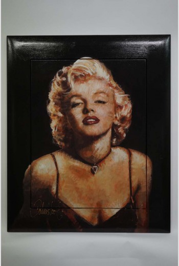 Marilyn Monroe -fond foncé-...